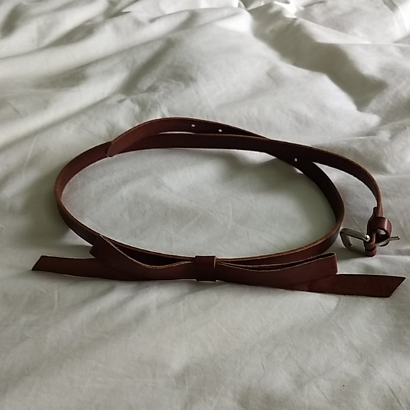 Camel belt with bow - Picture 1 of 2